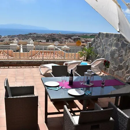 Ferienhaus Roque Del Conde 2 With Fantastic Sea Views, 2 Terraces, Pool, Wifi, Sat-tv, Dishwasher Costa Adeje (Tenerife)